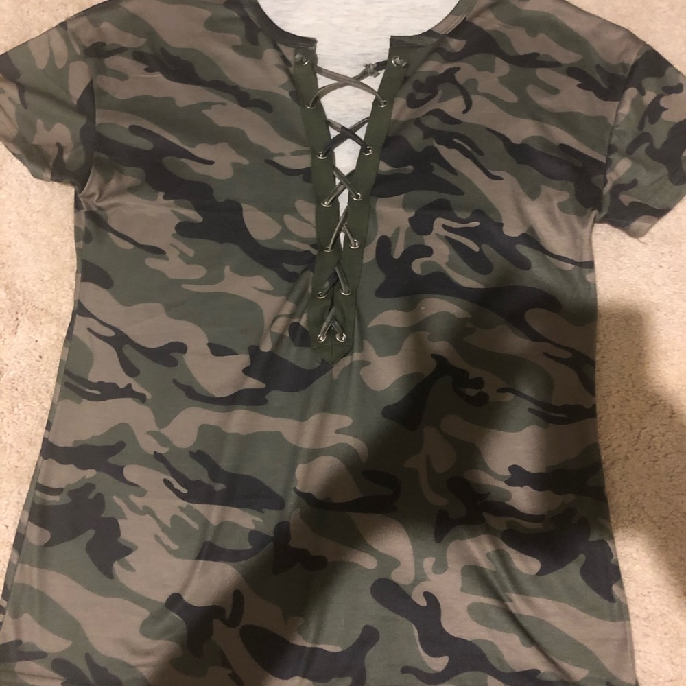 T shirt - Picture 4 of 4